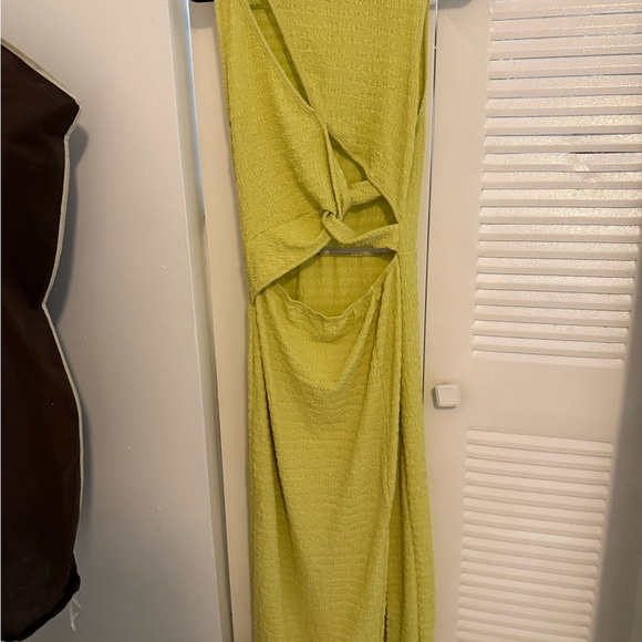 Amazon Lime Green Midi Dress - Picture 2 of 2